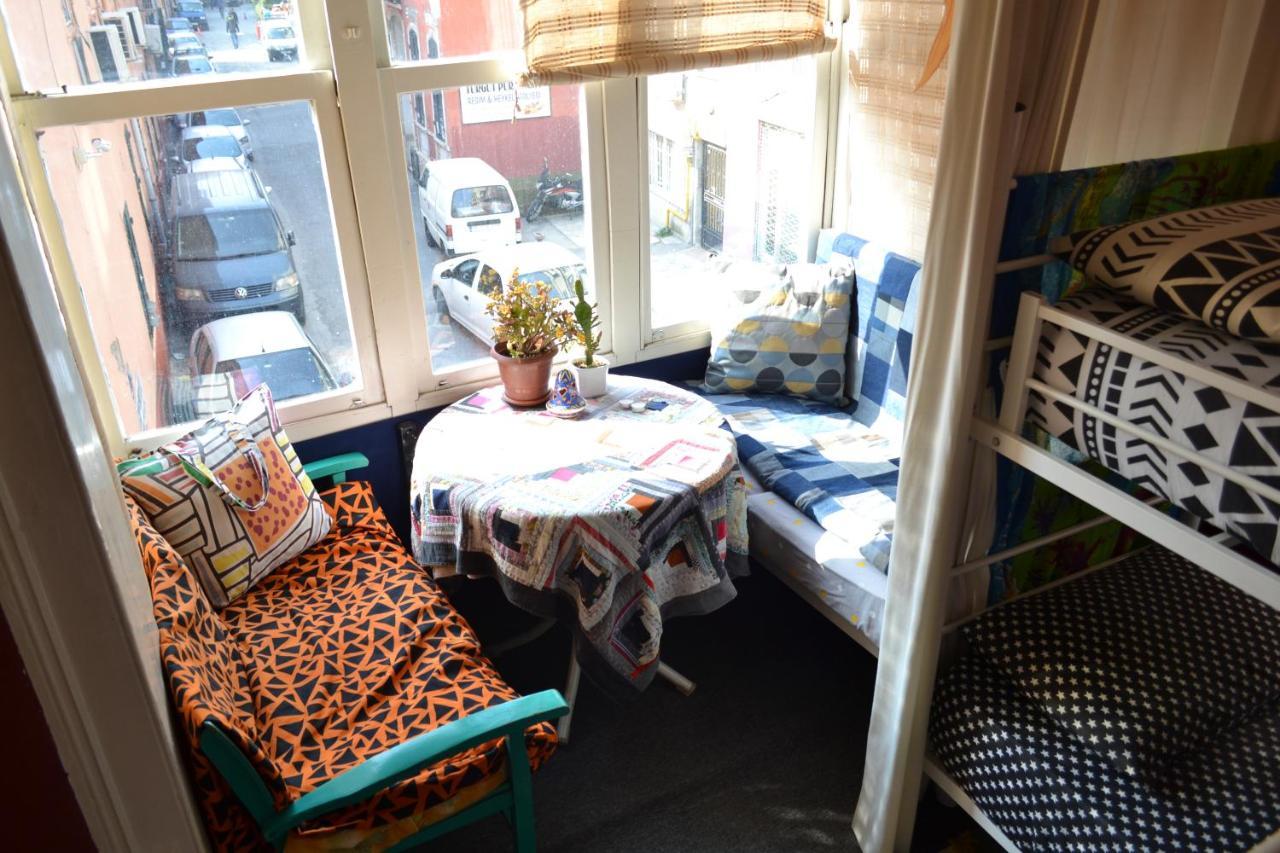 My Happy Home Hostel İzmir Eksteriør bilde