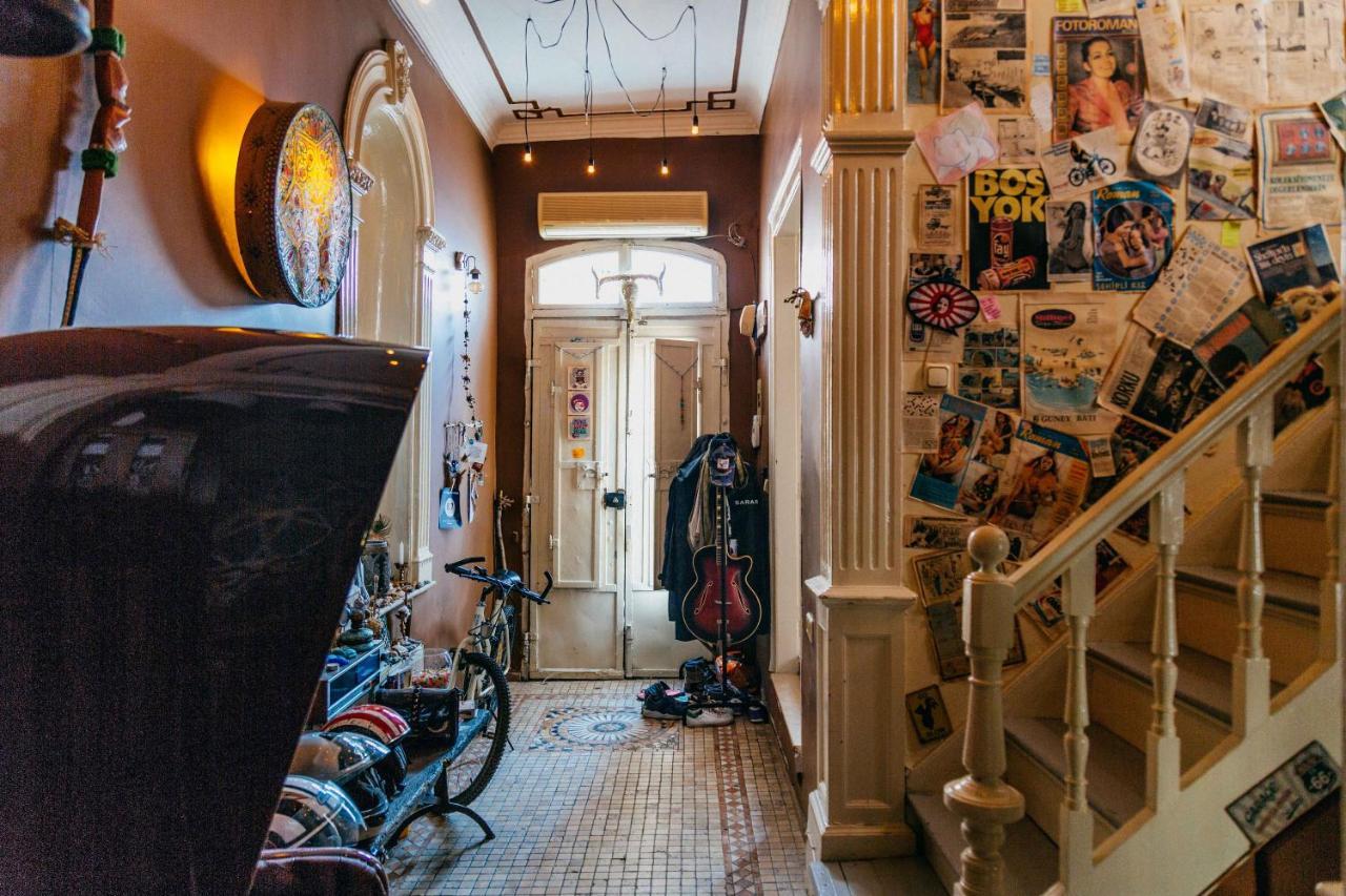 My Happy Home Hostel İzmir Eksteriør bilde